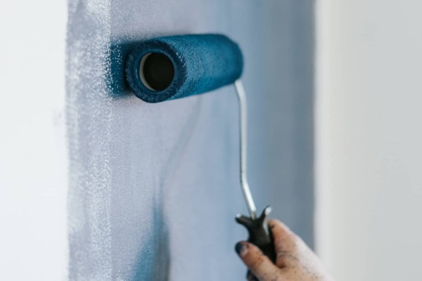 Cómo aplicar pintura antihumedad paso a paso para resultados duraderos